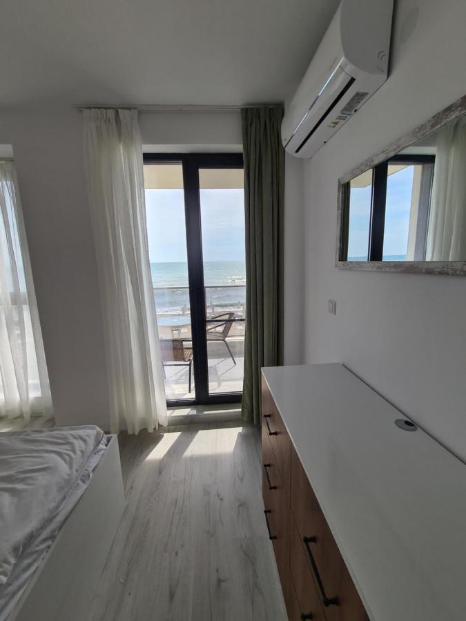 Gold Beach Apart Obzor Bagian luar foto